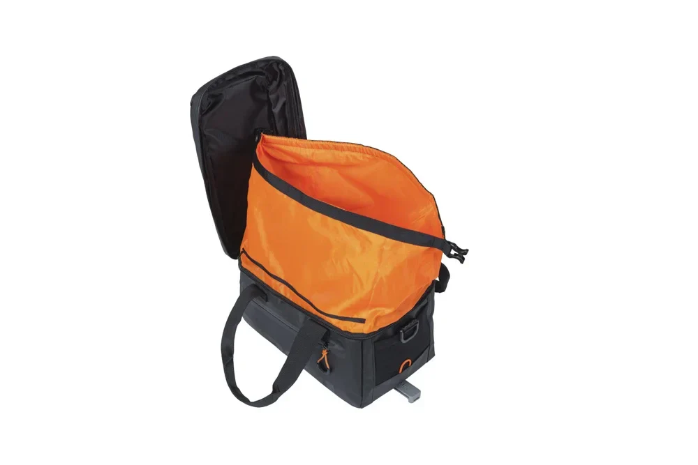 BASIL Gepäckträgertasche Miles Tarpaulin MIK 2.0 - Image 6
