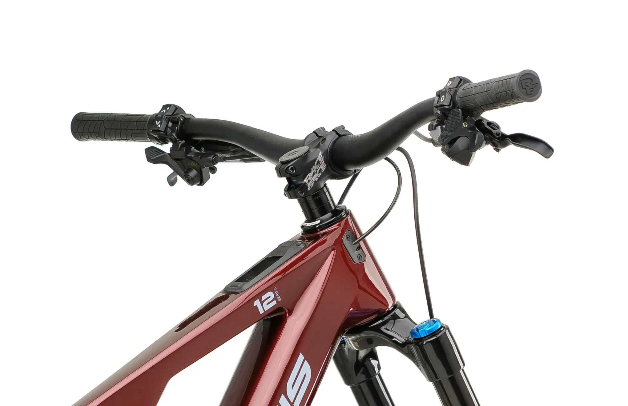 Crussis e-Full 12.11 600 red/black 2026 - Image 9