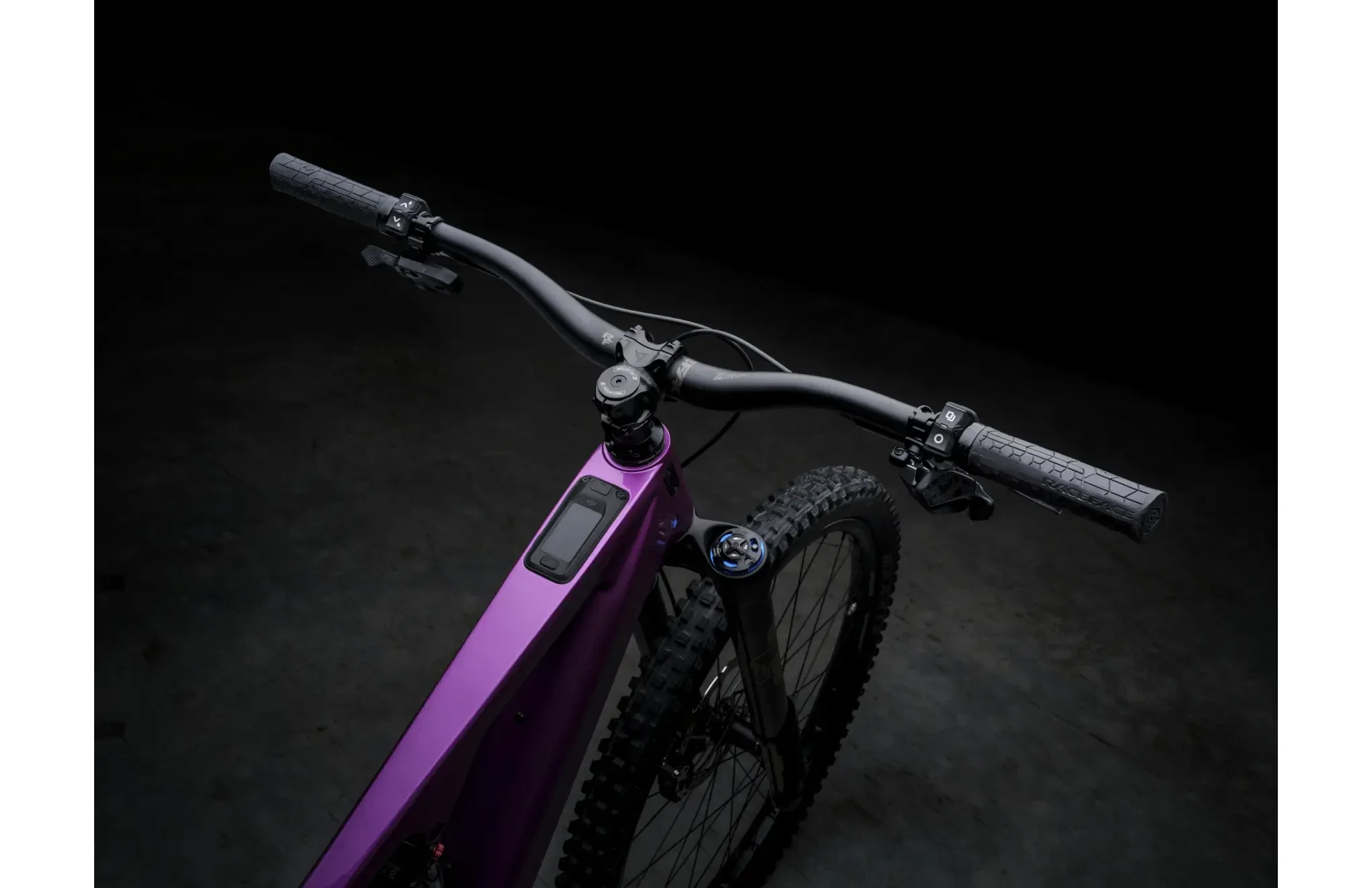 Crussis e-Full 12.11-PRO X 800 purple 2026 - Image 8