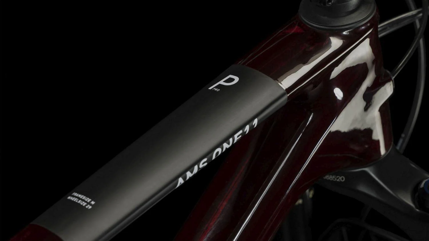 Cube AMS ONE11 C:68X Pro liquidred´n´carbon - Image 2