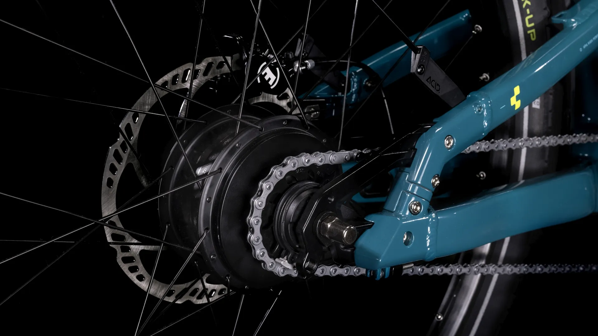 Cube Cargo Dual Hybrid 1000 blue´n´lime - Image 7