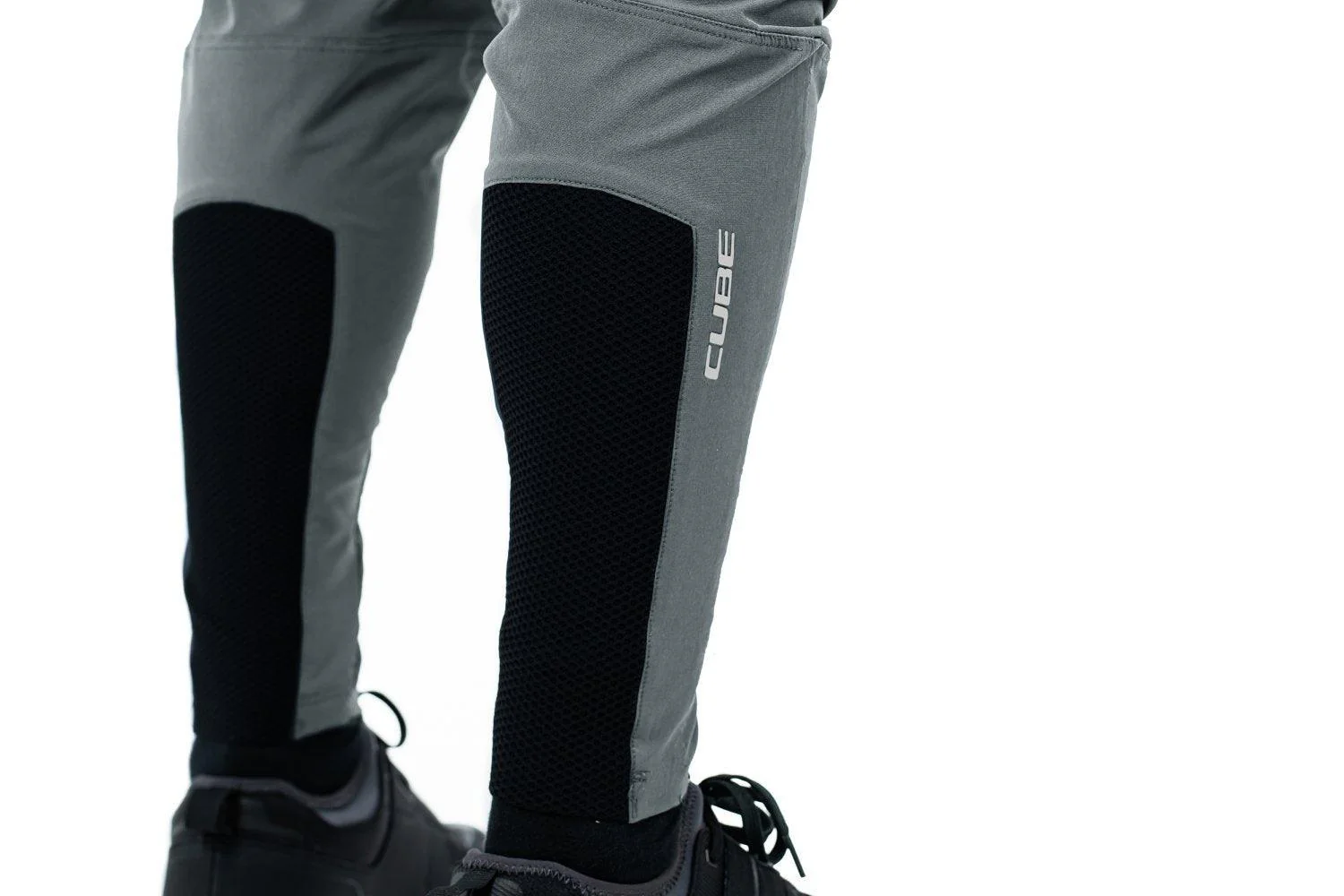 Cube EDGE Baggy Pants - Image 9