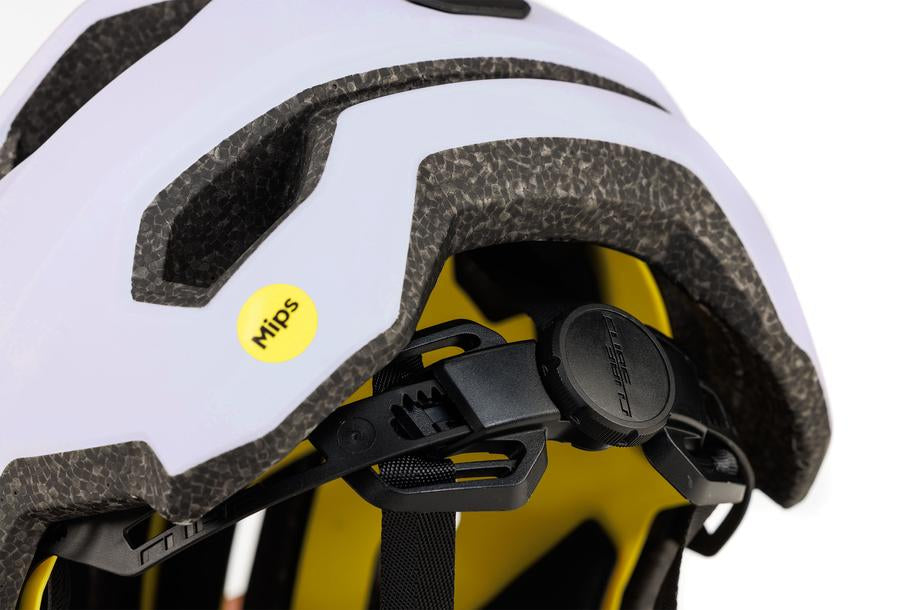Cube Helm STRAY - Image 18