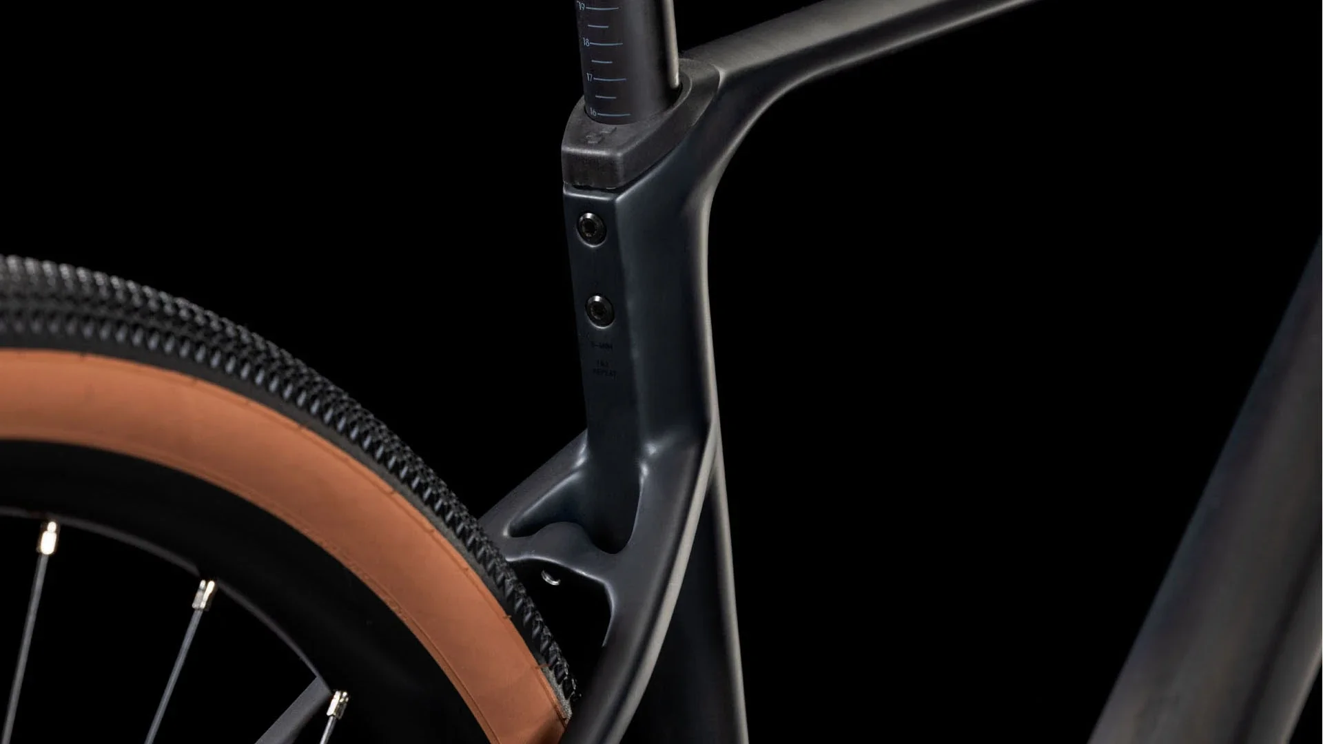 Cube Nuroad C:62 ONE carbon´n´glossy - Image 5