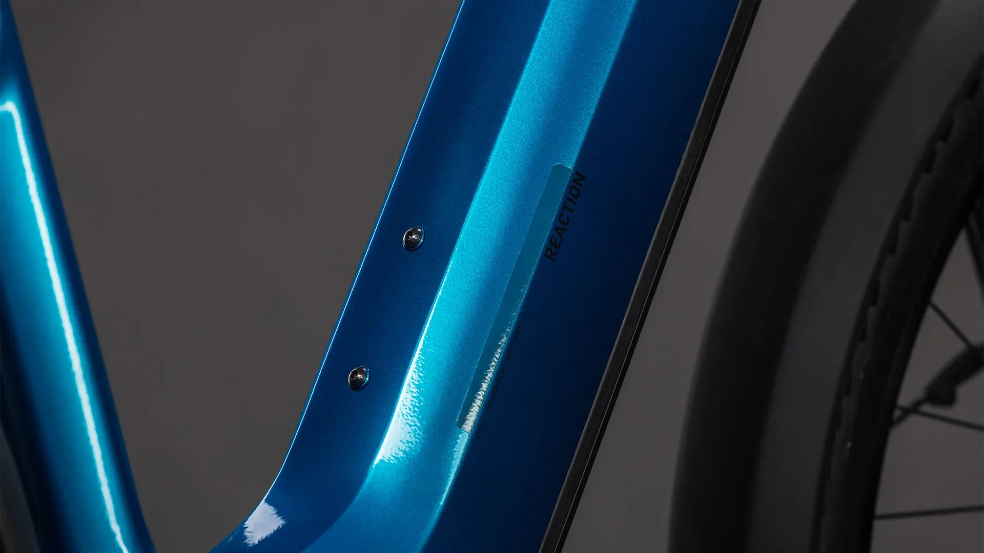 Cube Reaction Hybrid Performance 600 FE electricblue´n´dazzle Tiefeinsteiger 2026 - Image 3