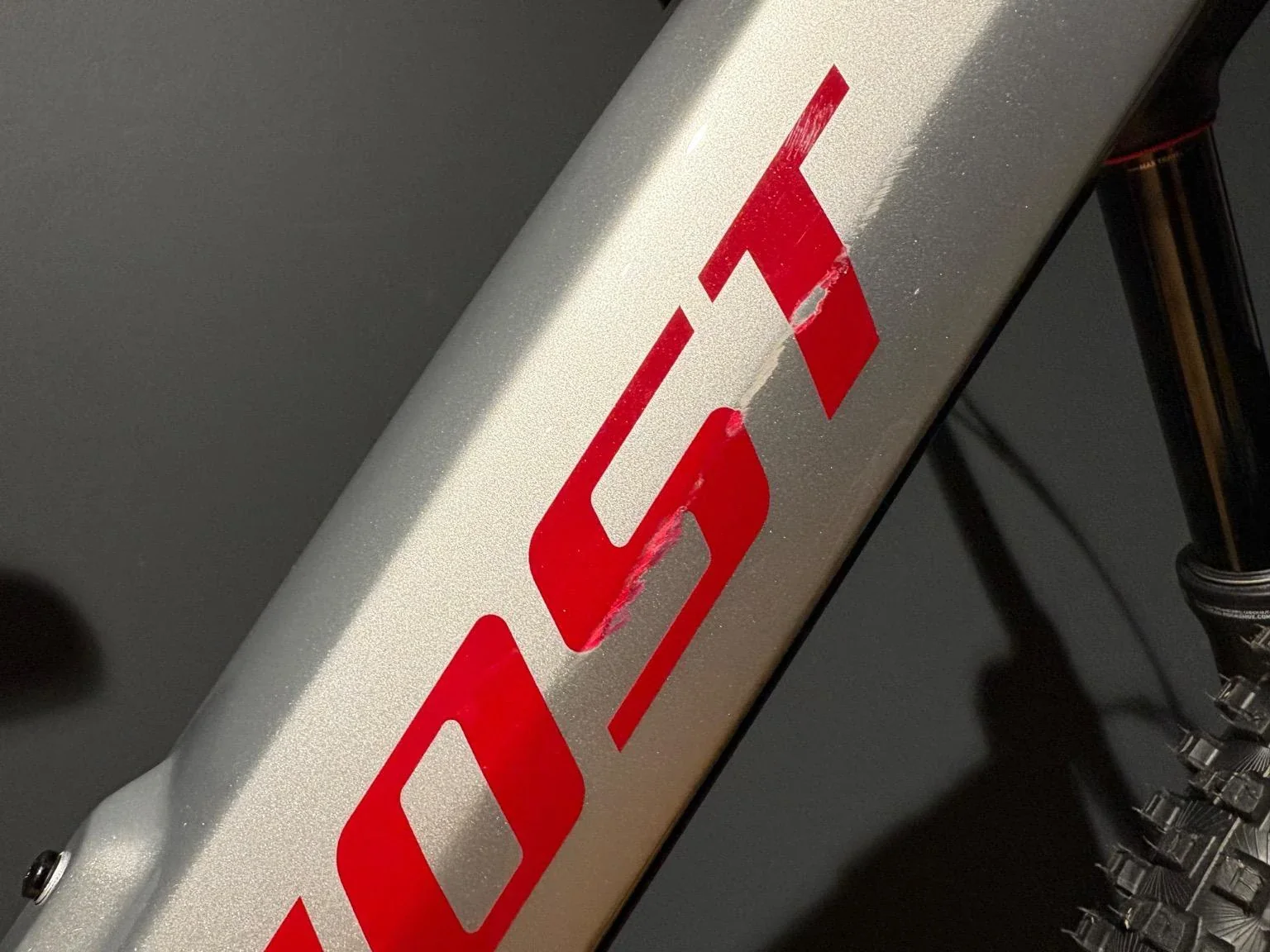Ghost E-Riot CF Advanced Uni Misty Gray/Rebel Red | B-Ware | XL - Image 3