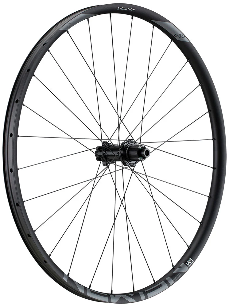 Newmen Wheel Evol. SL E.30 29 12x148 SP 6B 28h MS FADE