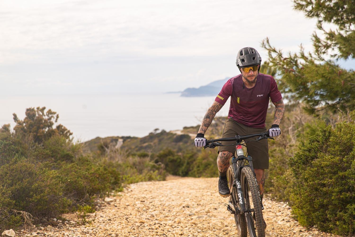 Northwave Xtrail 2 Man Jersey Short Sleeve - Image 16