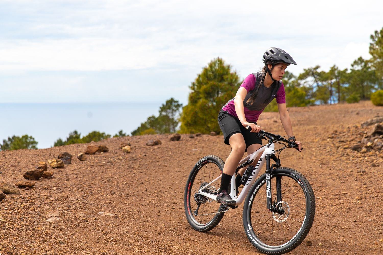 Northwave Xtrail 2 Woman Jersey Short Sleeve - Image 11