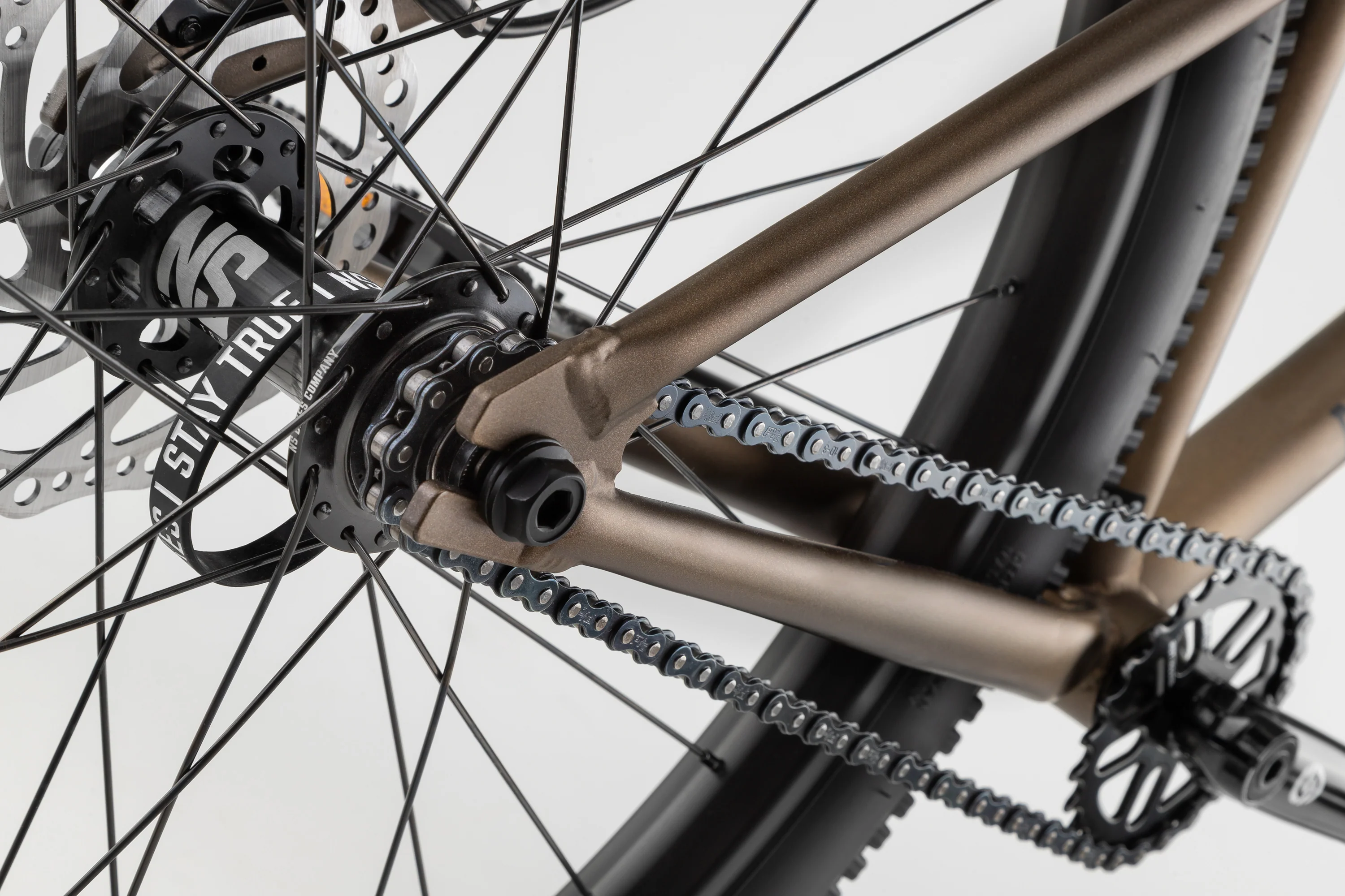 NS Bikes Metropolis 1 Olive Rust - Image 5