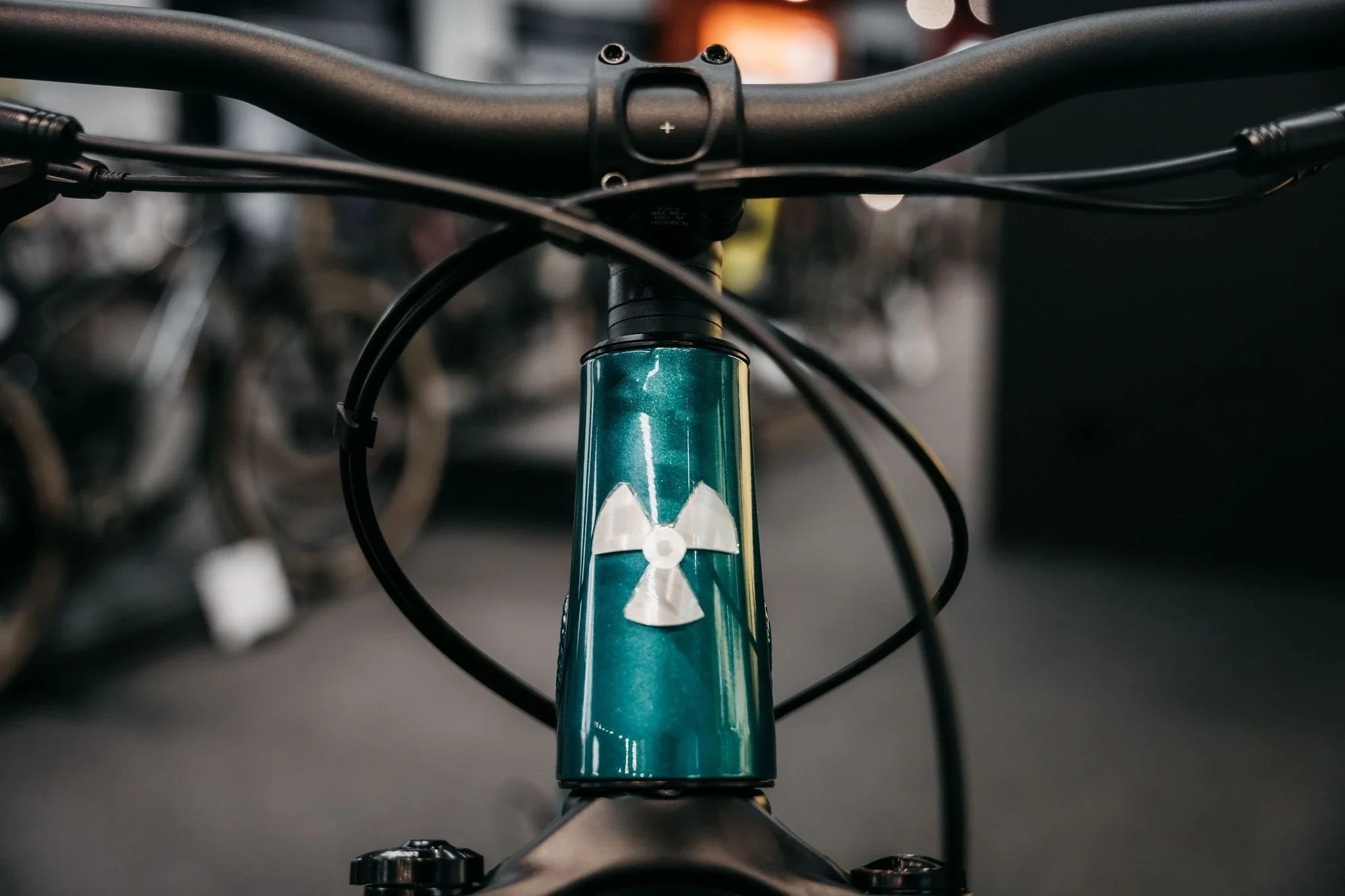 Nukeproof Tracker Pro Petrol Green 2027 - Image 2