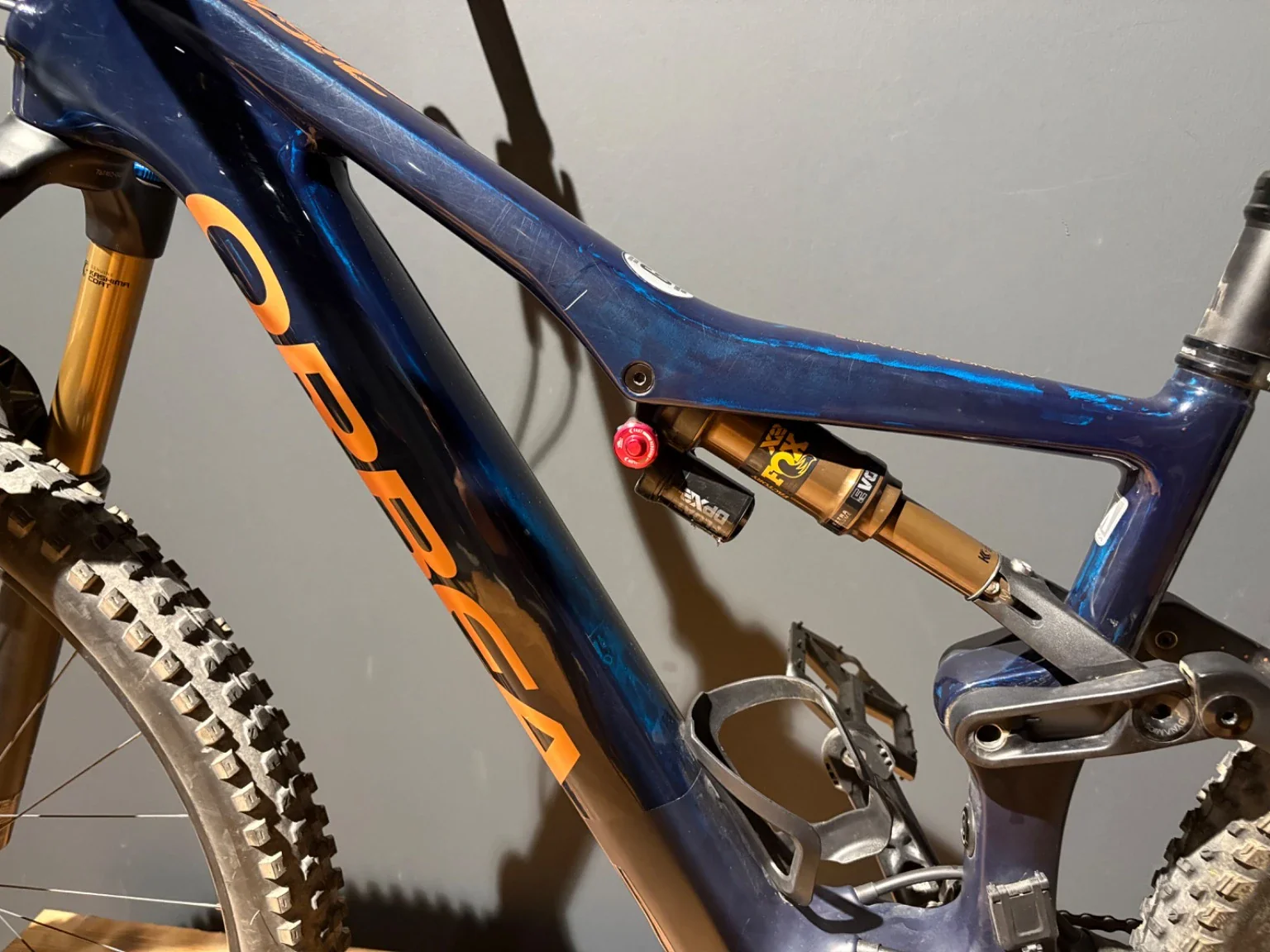 Orbea Rise M10 Coal Blue - Red Gold | Gebrauchtrad | M - Image 8