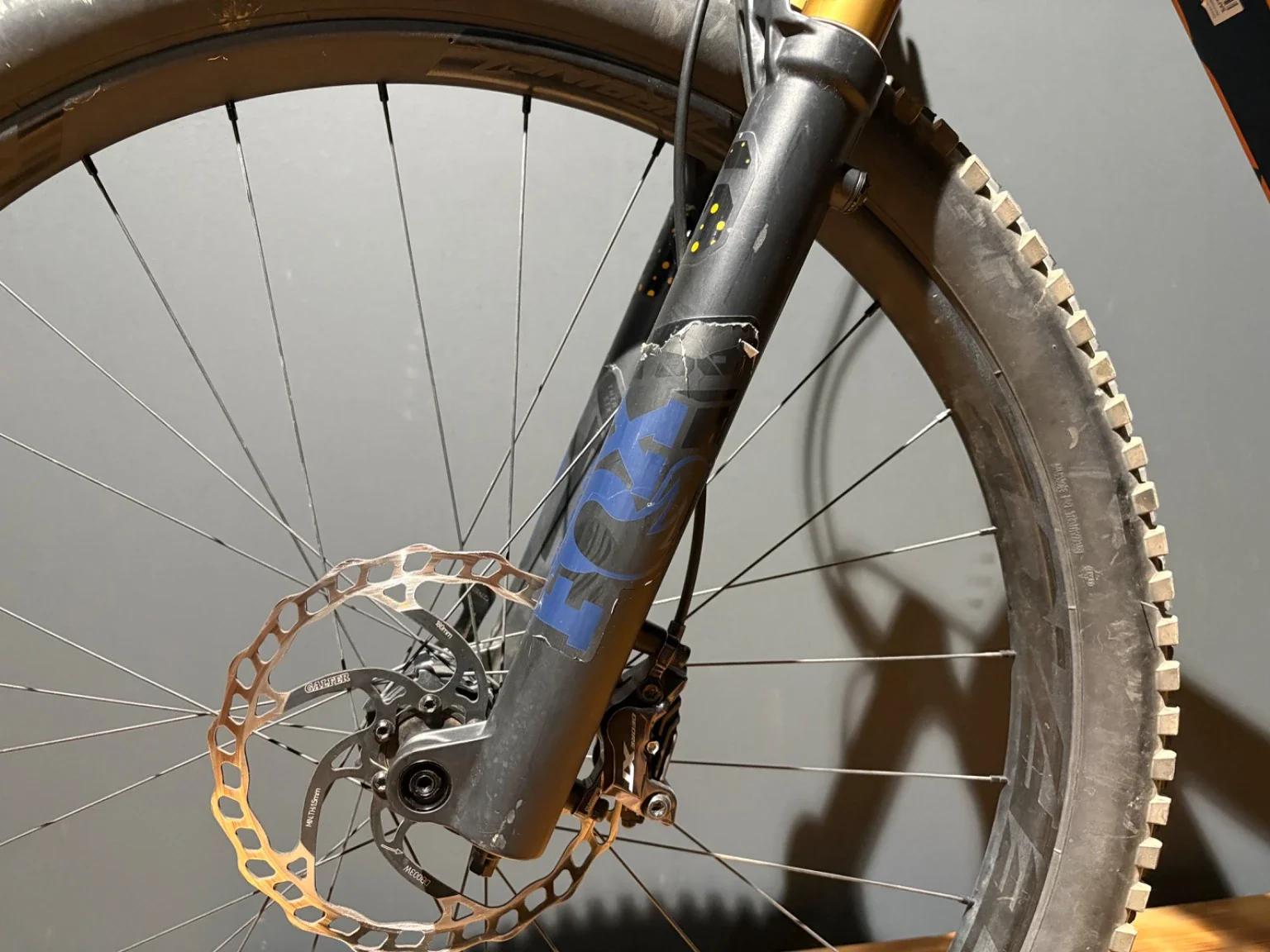 Orbea Rise M10 Coal Blue - Red Gold | Gebrauchtrad | M - Image 9