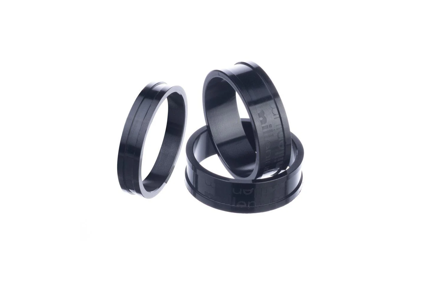 Sixpack Millenium 1-1/8" Spacer stealth-black