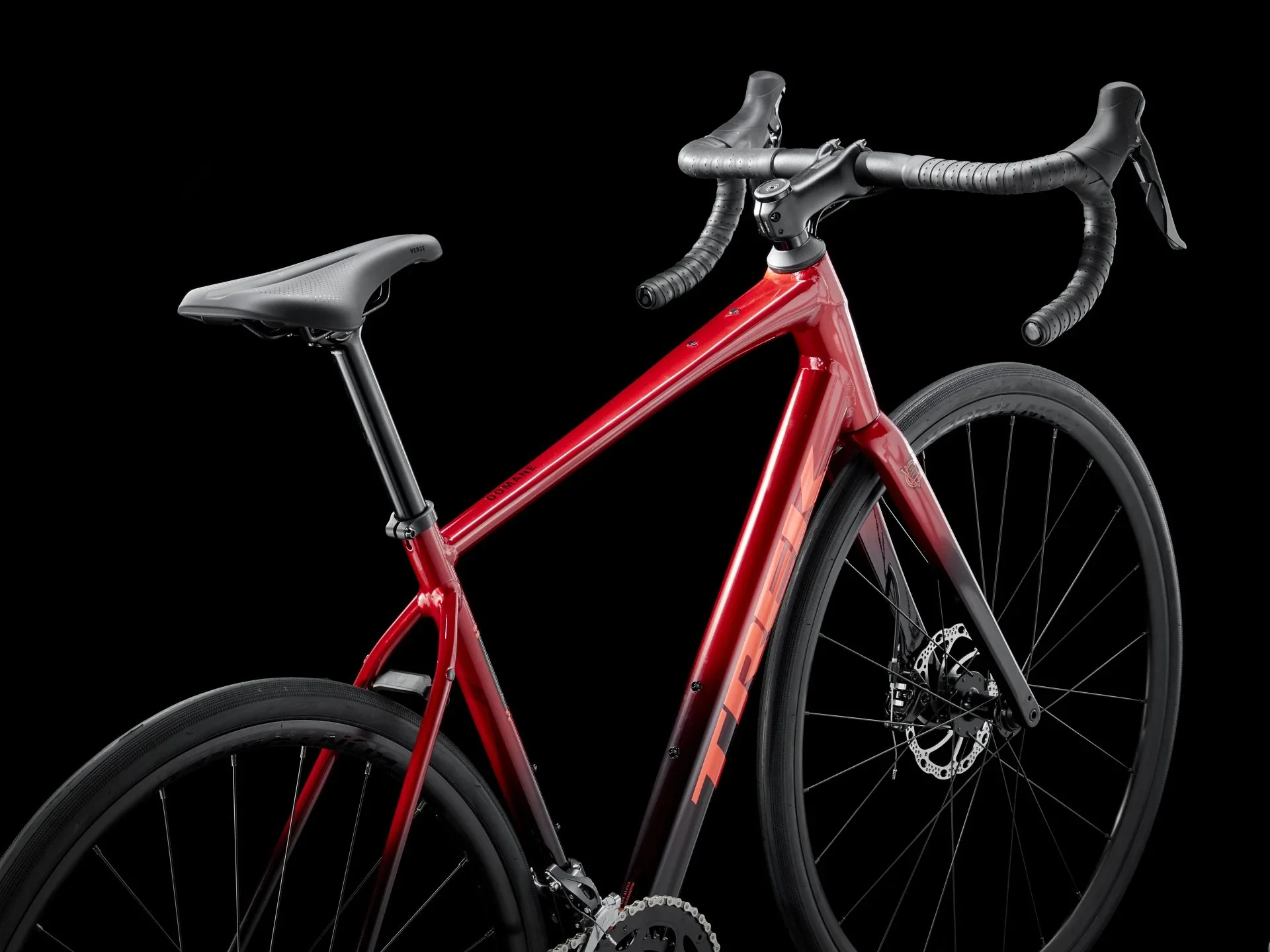 Trek Domane AL 2 Crimson to Dark Carmine Fade - Image 3
