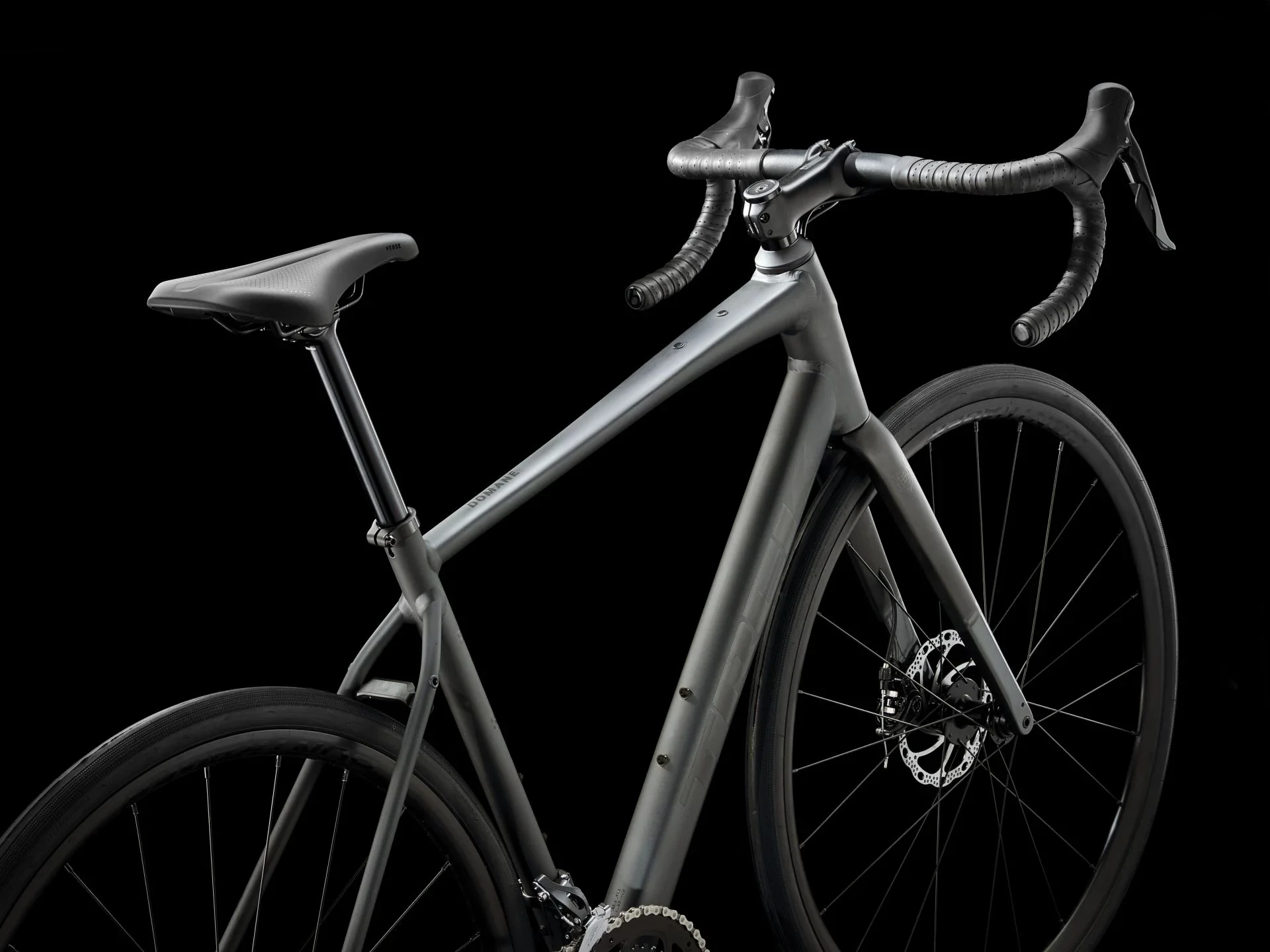 Trek Domane AL 2 Matte Lithium Grey - Image 3