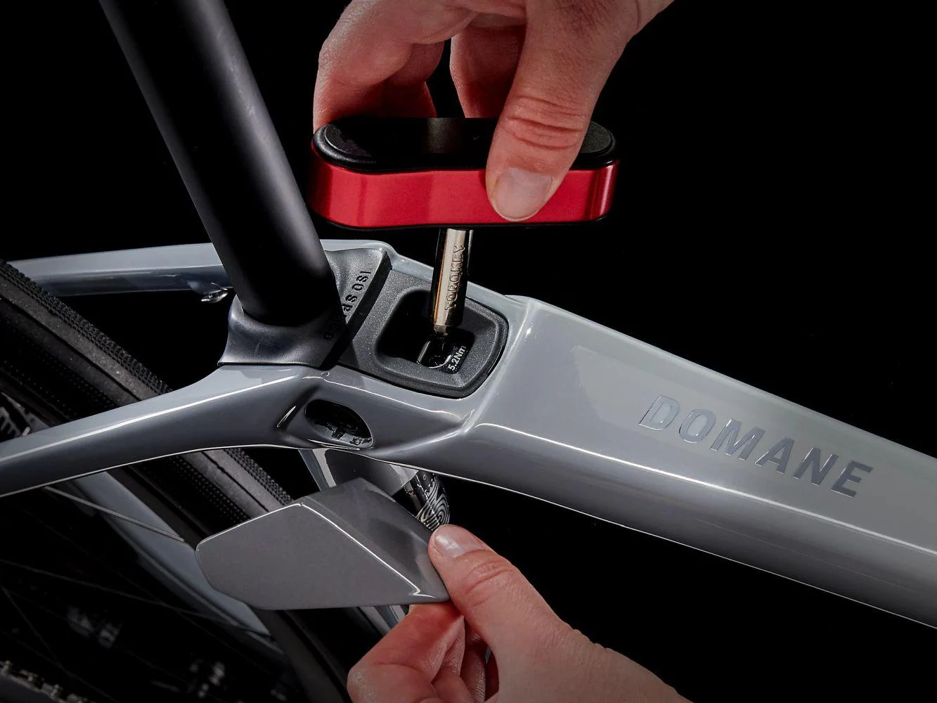 Trek Domane SL 7 Gen 4 grau - Image 9