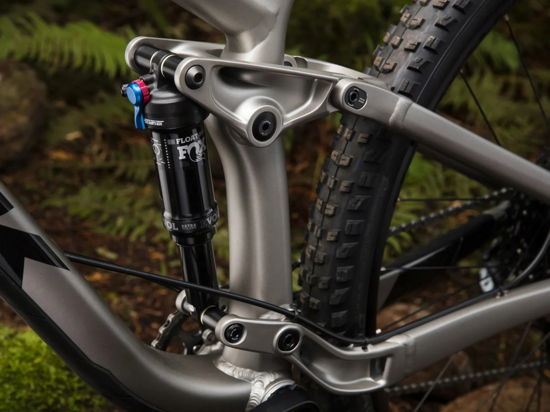 Trek Fuel EX 7 Matte Metallic Gunmetal - Image 4