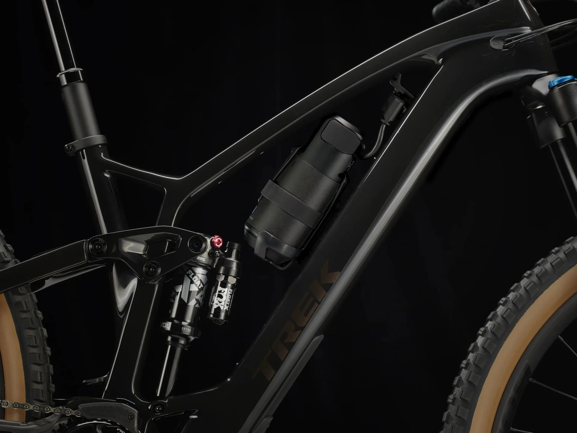 Trek Fuel EXe 9.7 Deep Smoke - Image 4