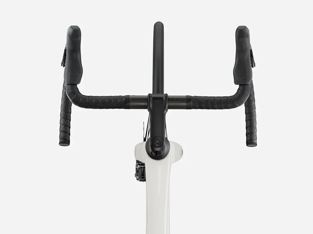 Trek Madone SL 5 Gen 8 Era White 2027 - Image 3