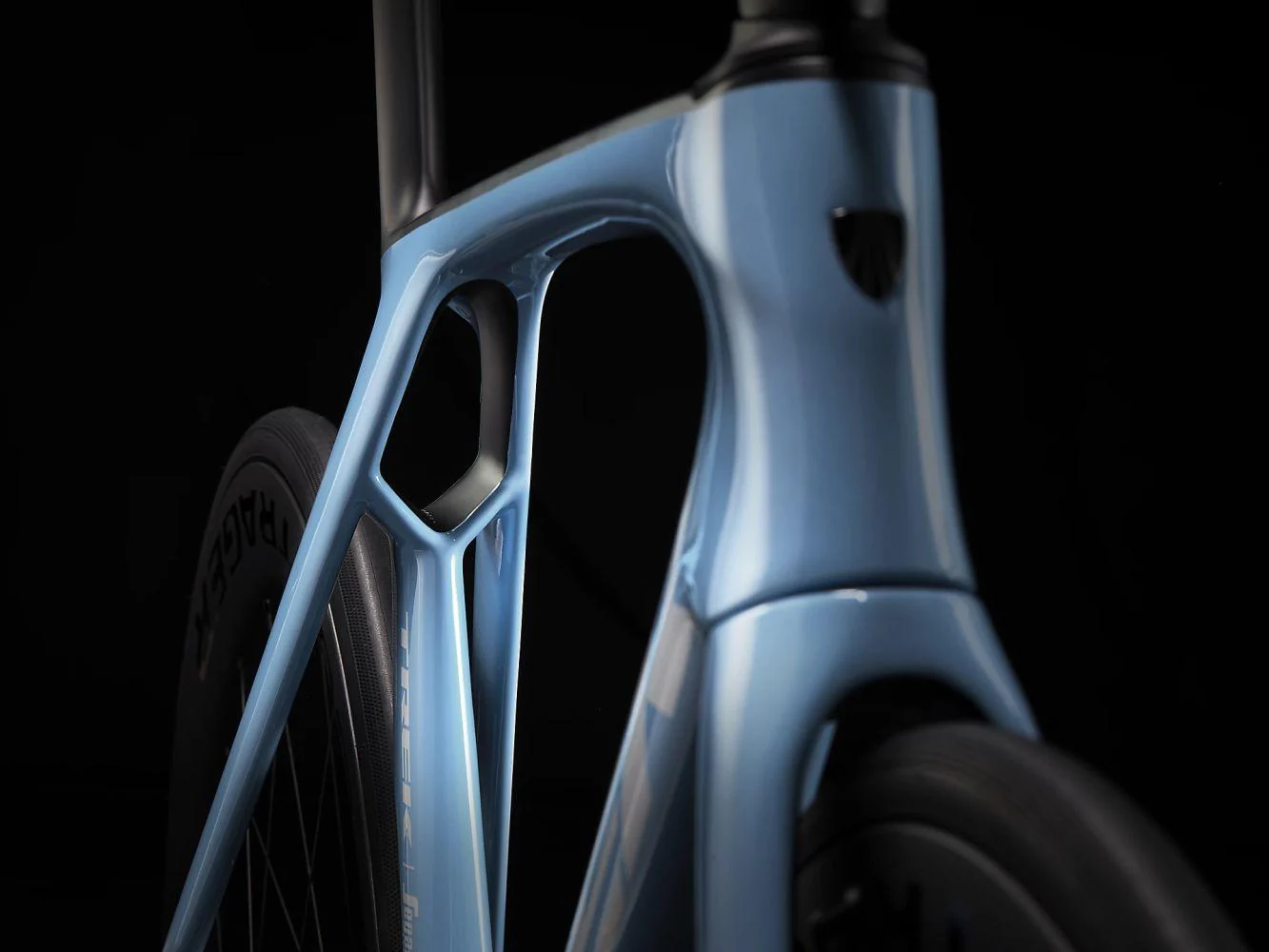 Trek Madone SLR 7 eTap Gen 7 Azure - Image 5