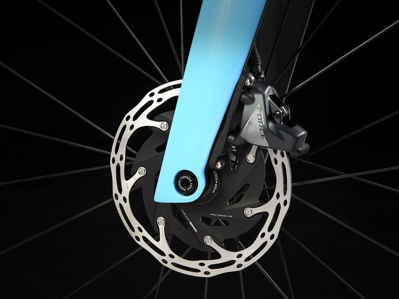 Trek Madone SLR 7 eTap Gen 7 Azure - Image 9