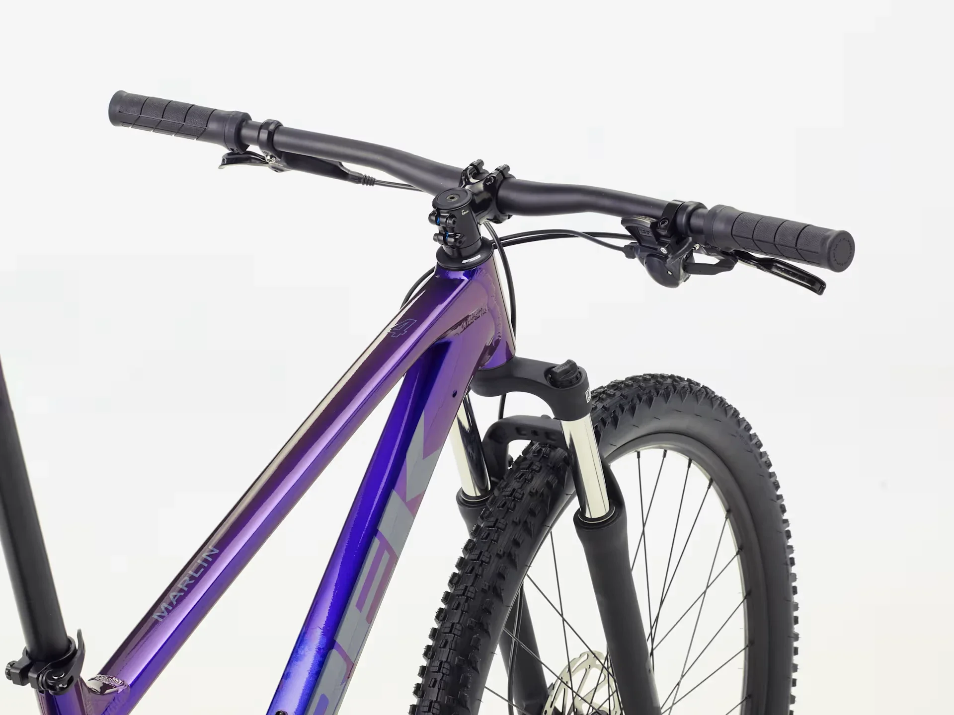 Trek Marlin 4 Gen 3 Purple Flip/Black Fade 2027 - Image 3
