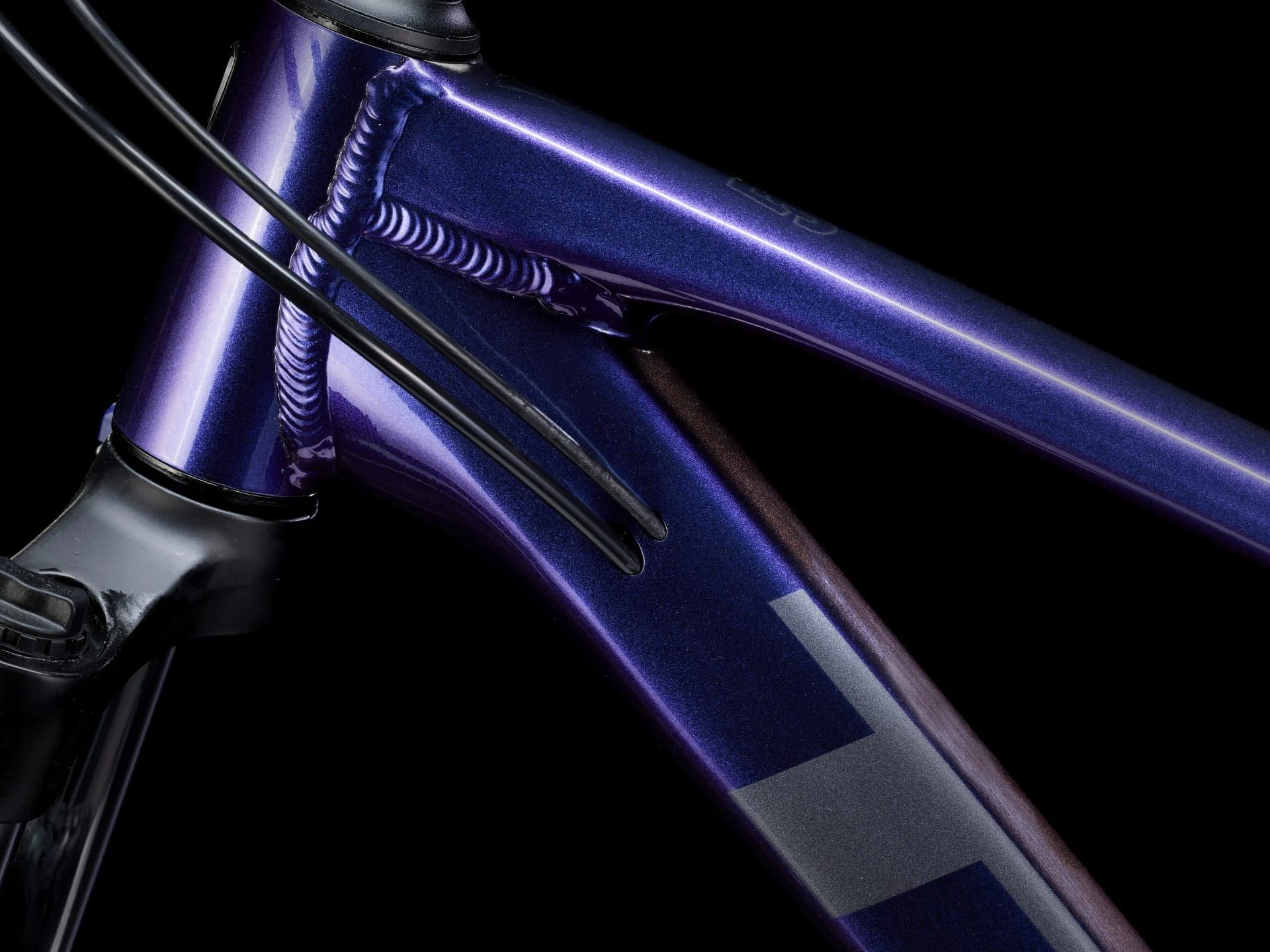Trek Marlin 5 Purple Flip To Trek Black Fade - Image 5