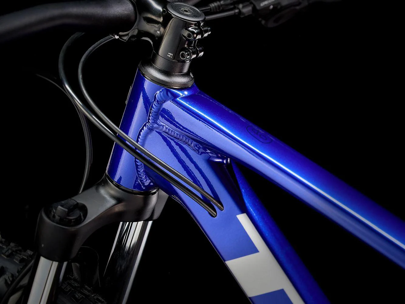 Trek Marlin 6 Gen 3 Hex Blue to Deepdark Blue - Image 5