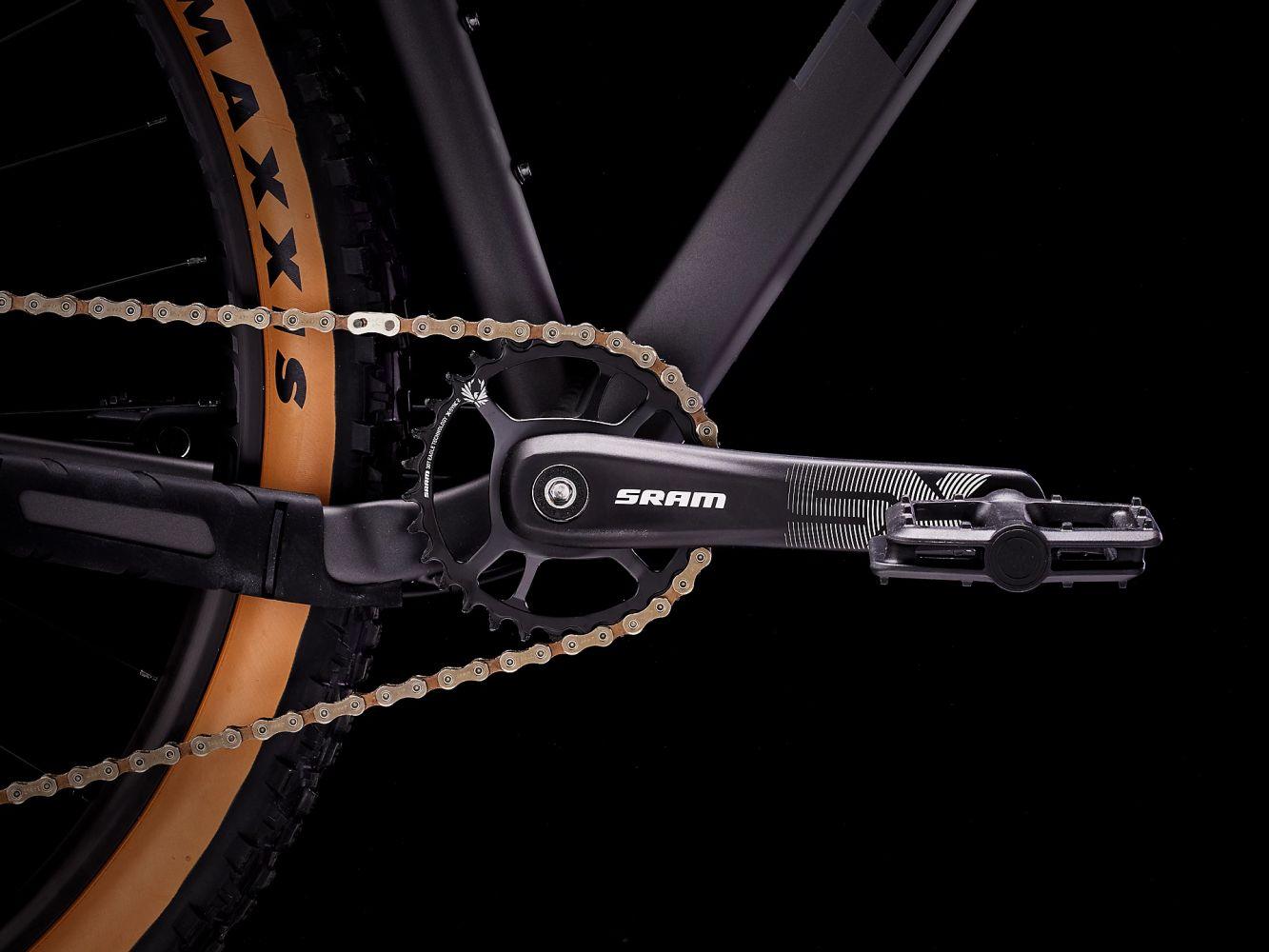 Trek Marlin 8 Gen 3 Matte Dnister Black - Image 4