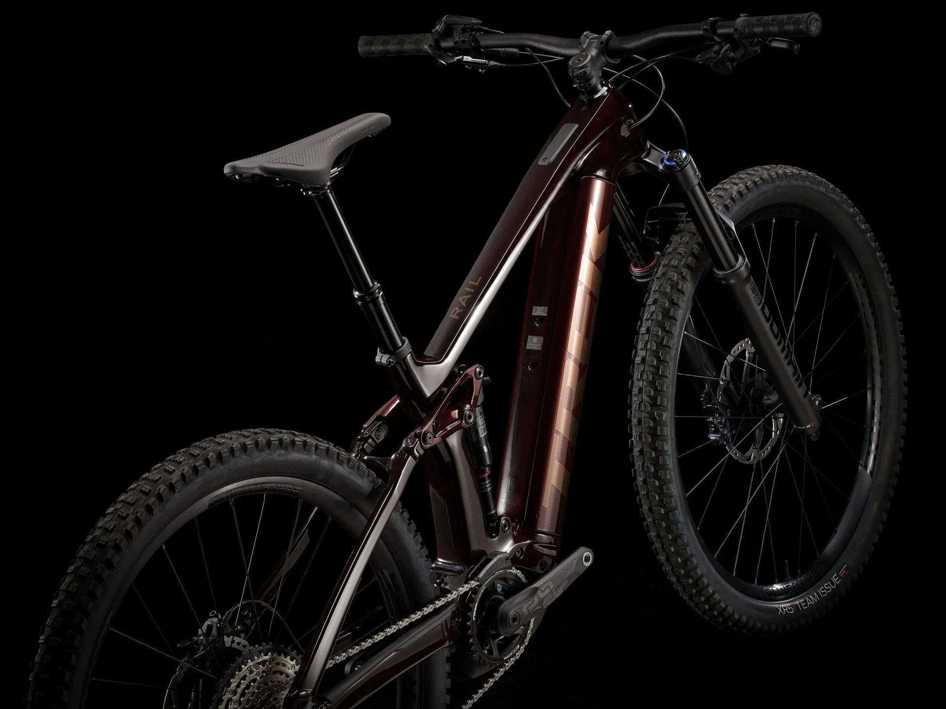 Trek Rail 9.7 Gen 4 Carbon Red Smoke - Image 2