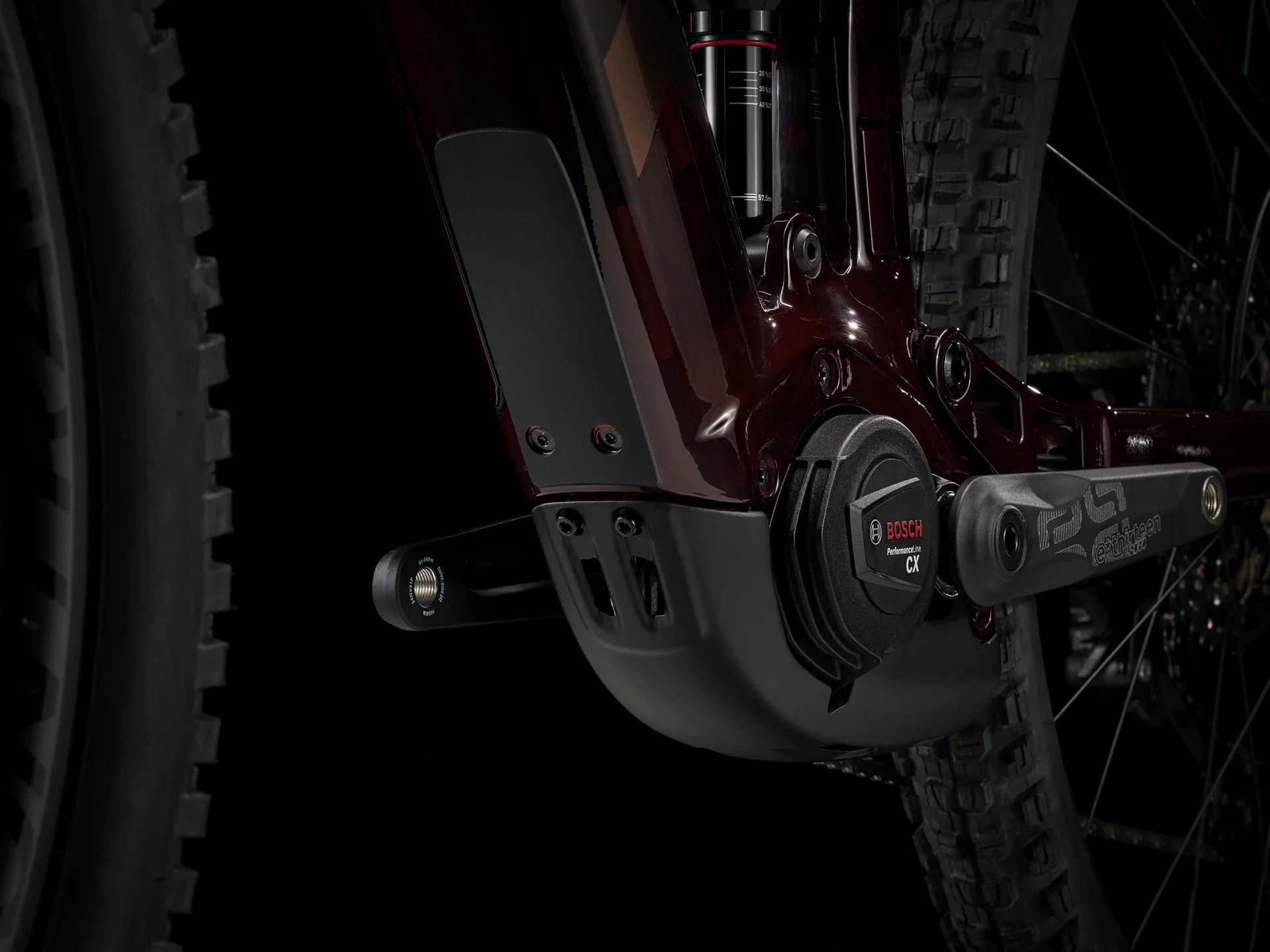 Trek Rail 9.7 Gen 4 Carbon Red Smoke - Image 4