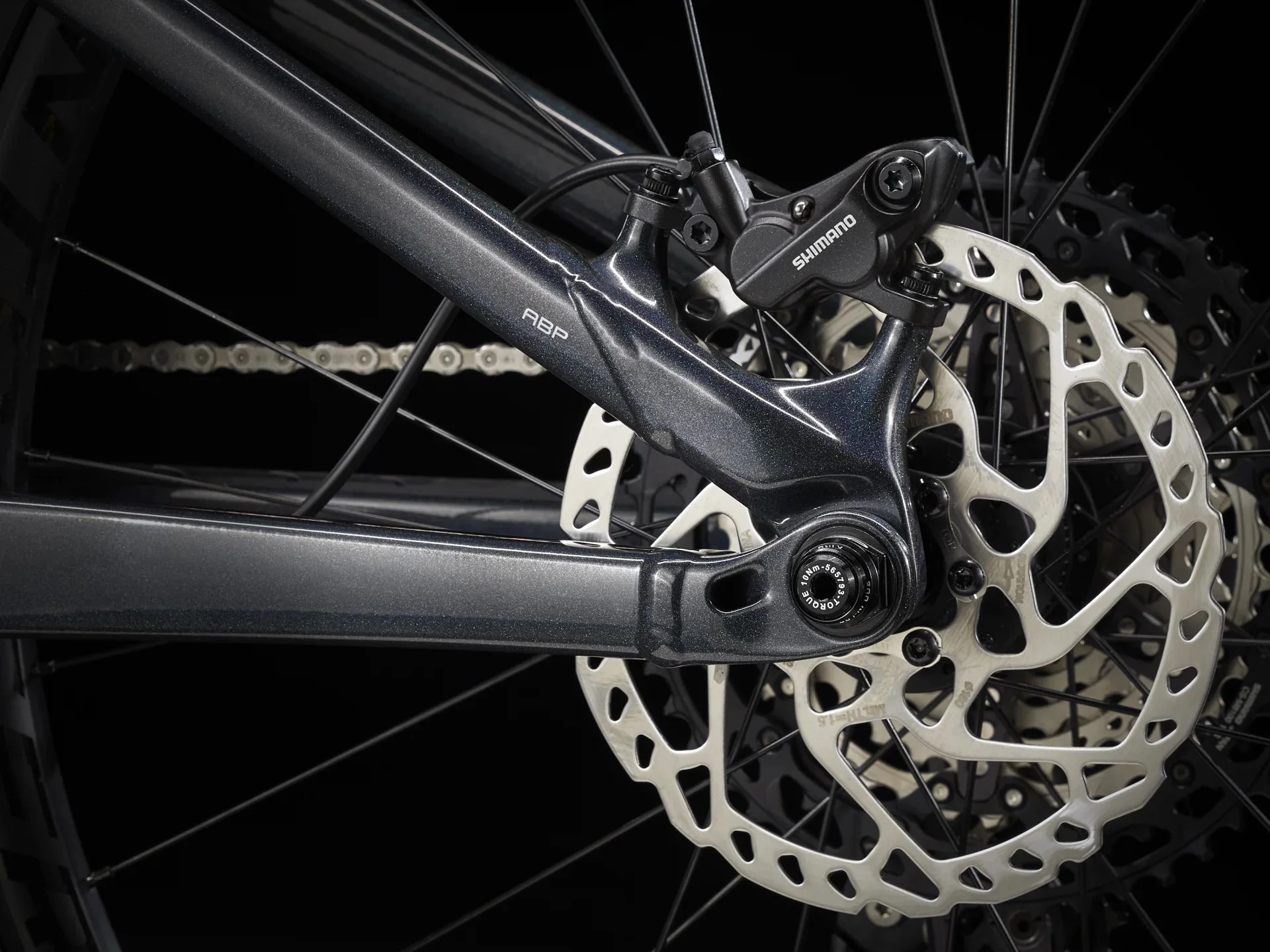 Trek Remedy 8 Dark Prismatic - Image 7