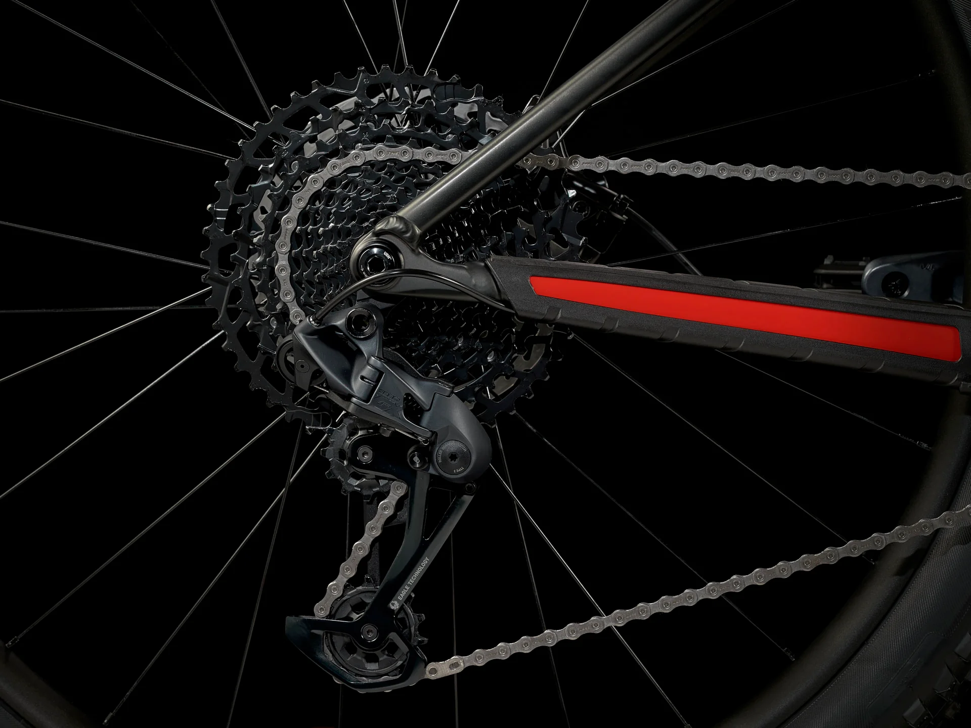 Trek Roscoe 8 Matte Black Olive - Image 3