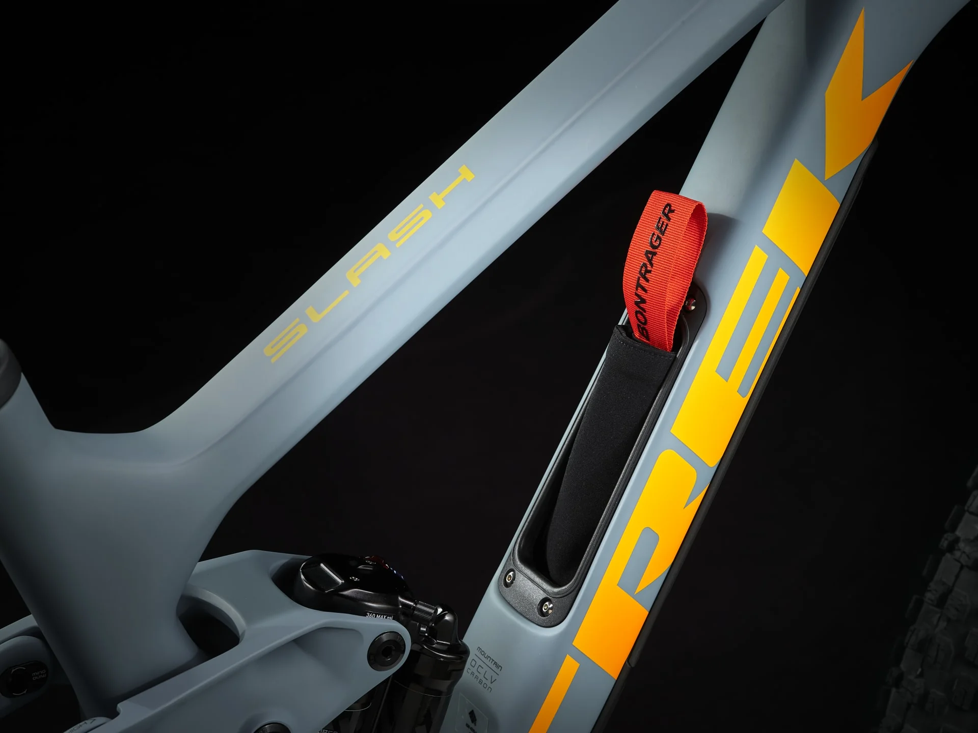 Trek Slash 9.8 GX Matte Battleship Blue - Image 4