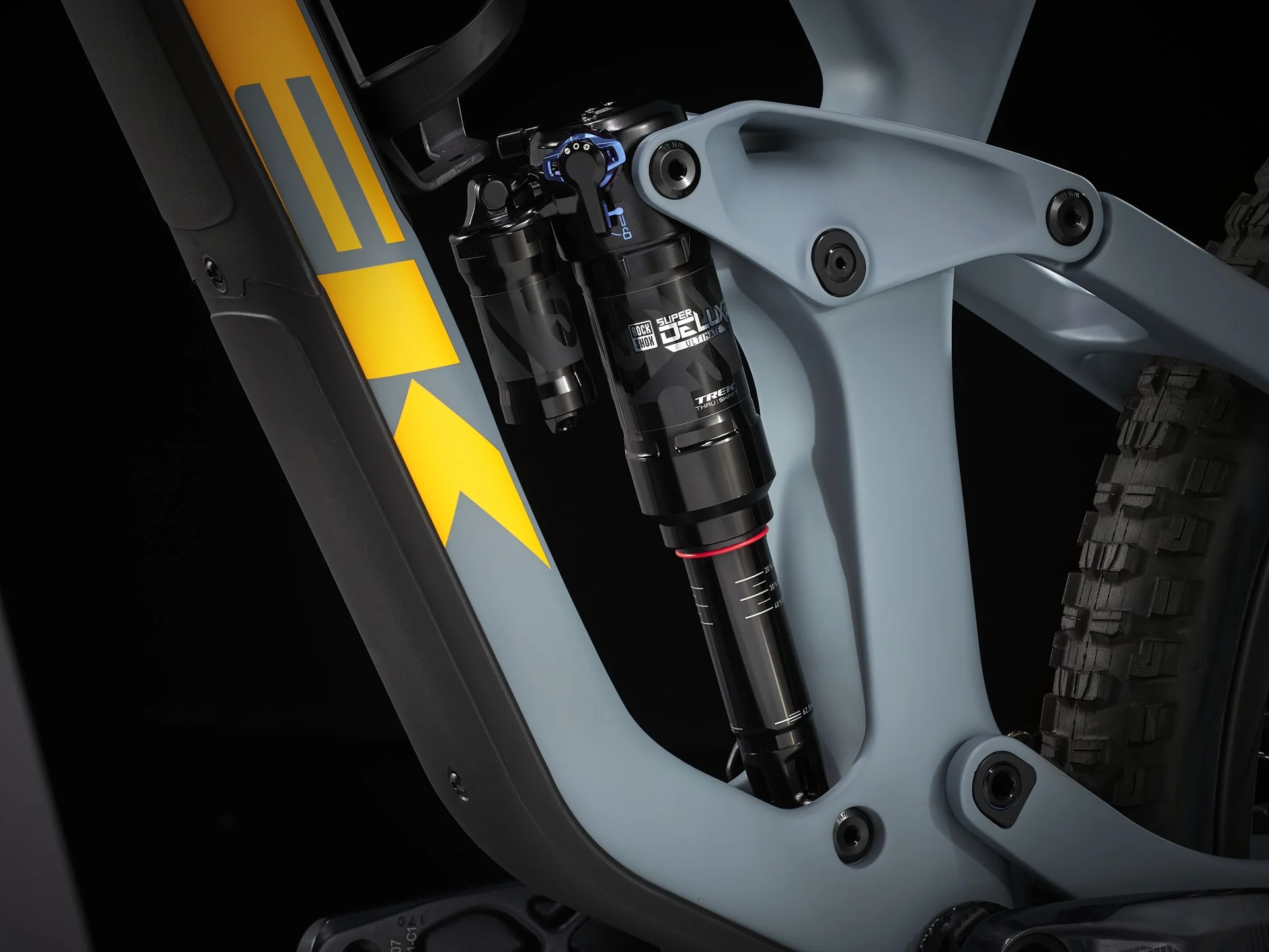Trek Slash 9.8 GX Matte Battleship Blue - Image 5