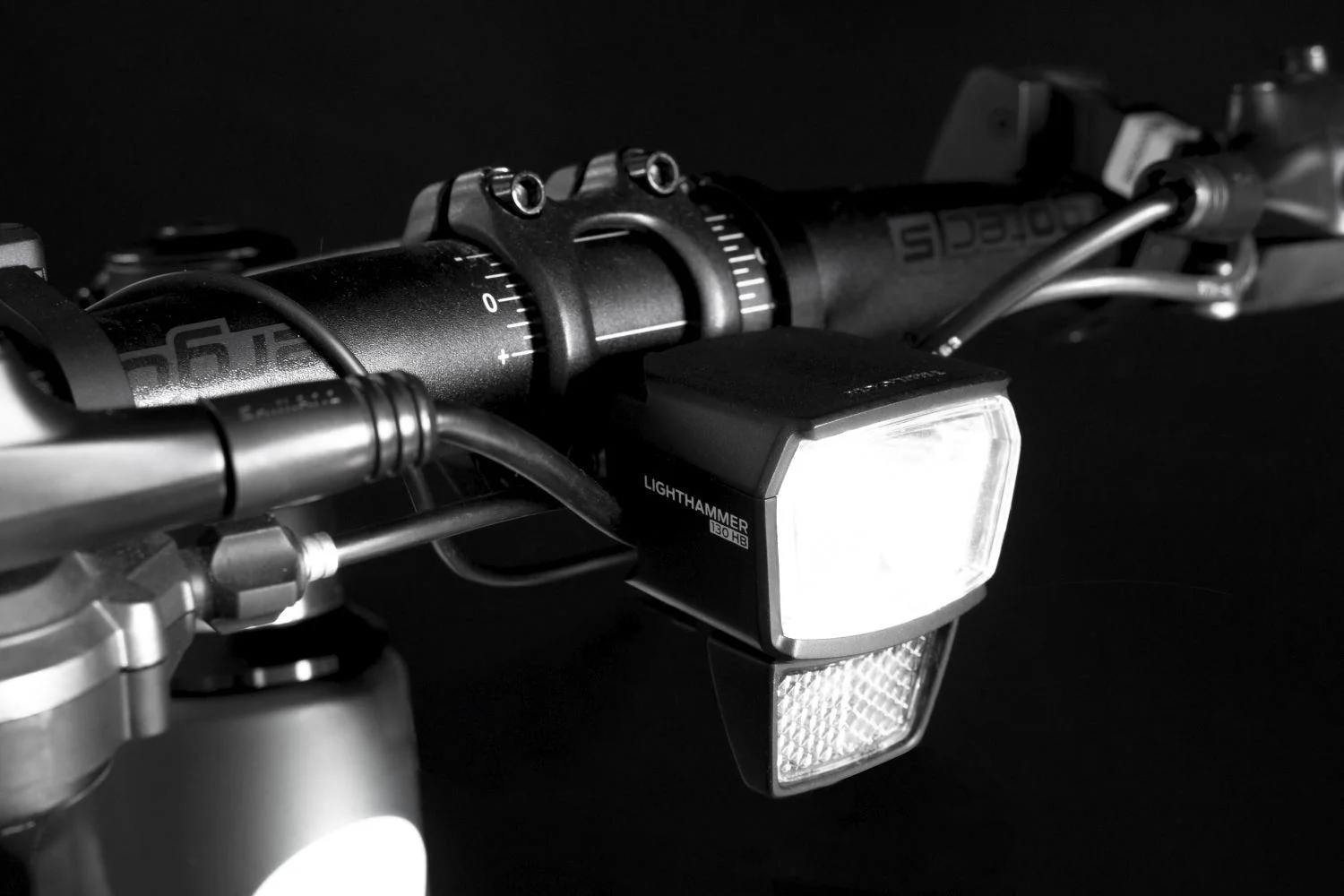 Trelock LS 930-HB Lighthammer 130 LUX E-Bike - Image 2
