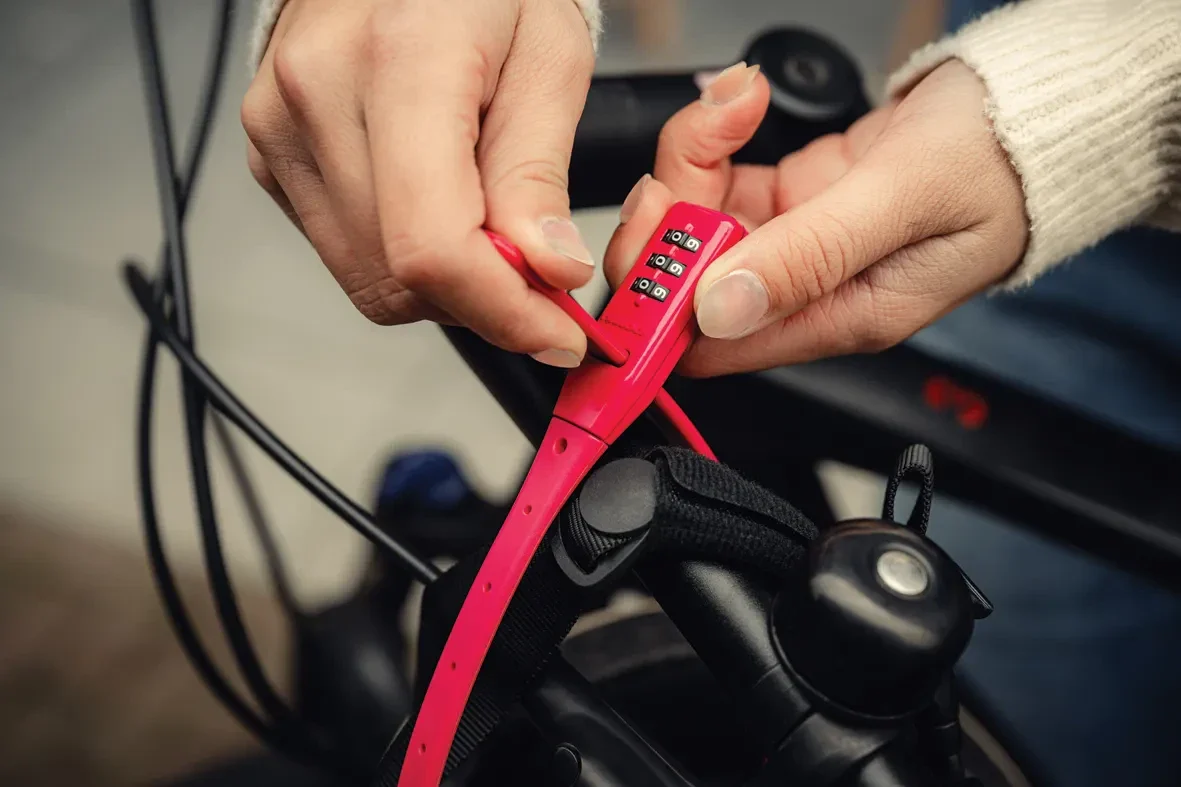 Trelock Strap It Code Lock - Image 9
